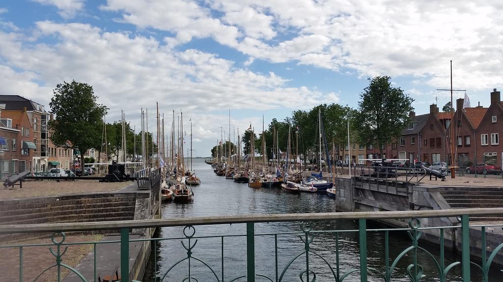 Logement Hellevoetsluis Exterior foto