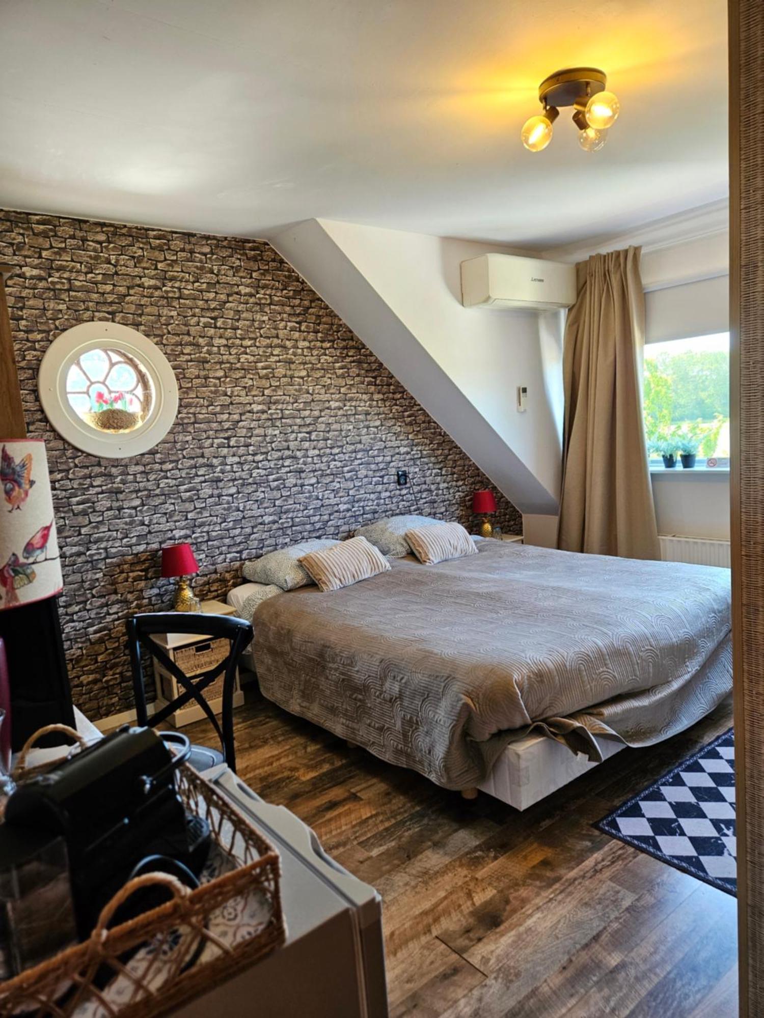 Logement Hellevoetsluis Exterior foto