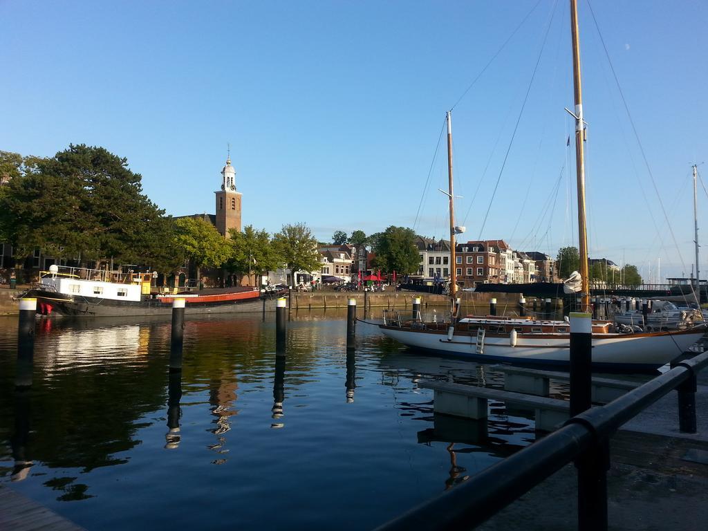 Logement Hellevoetsluis Exterior foto